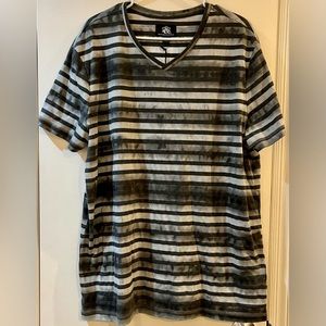 ROCK & REPUBLIC Men’s NWT Gray V-neck Tie Dye Striped Cotton T-shirt Size: XL